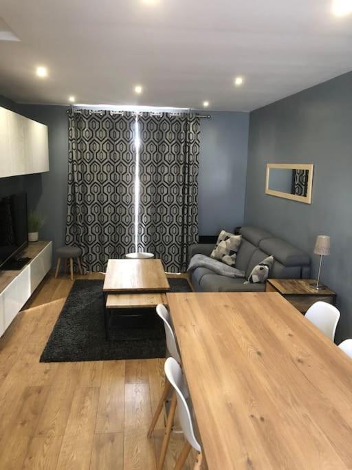 Cosy 3 Pieces En Face De La Gare Apartment Rambouillet Bagian luar foto